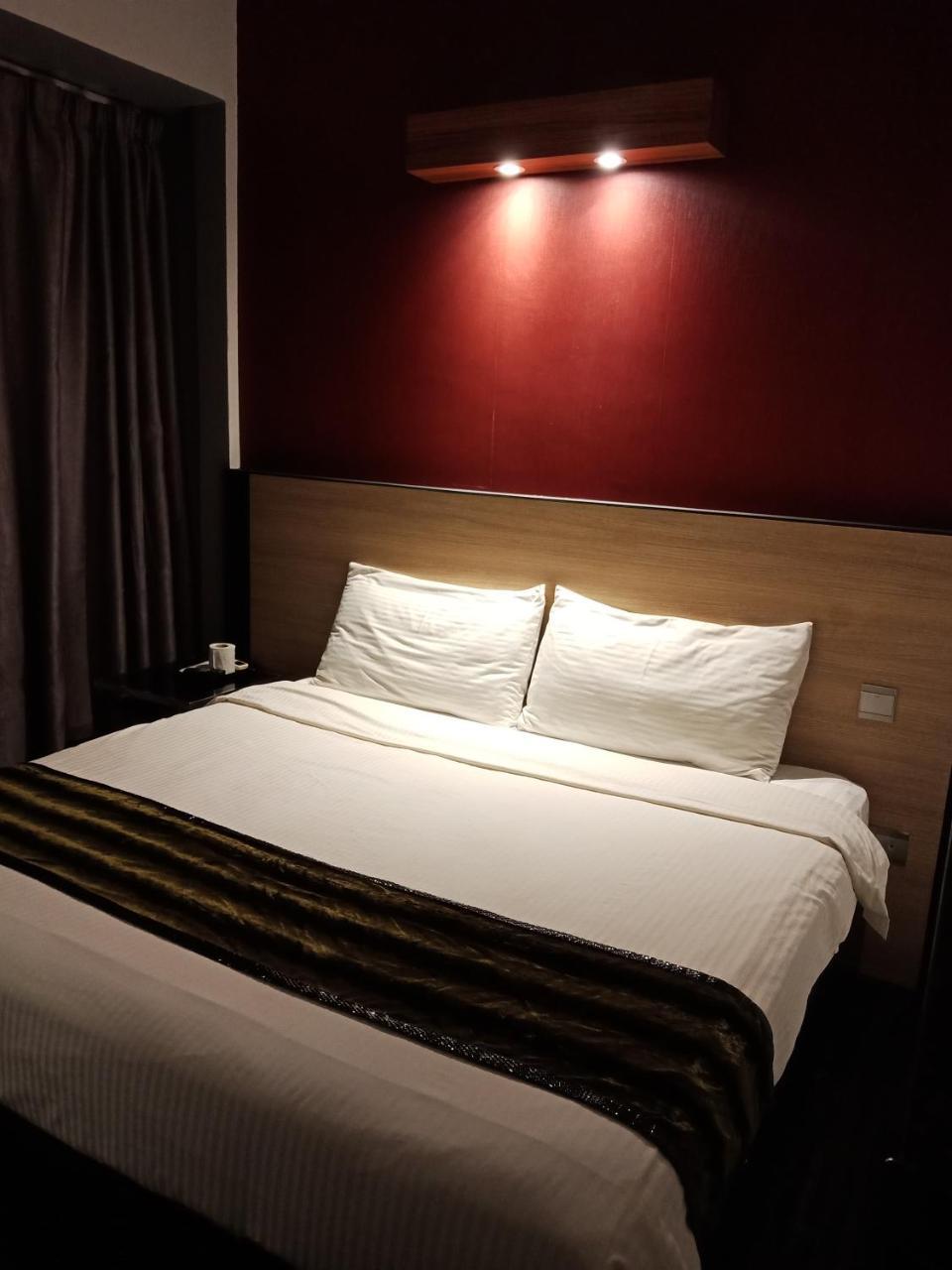 Orion Design Hotel 3*